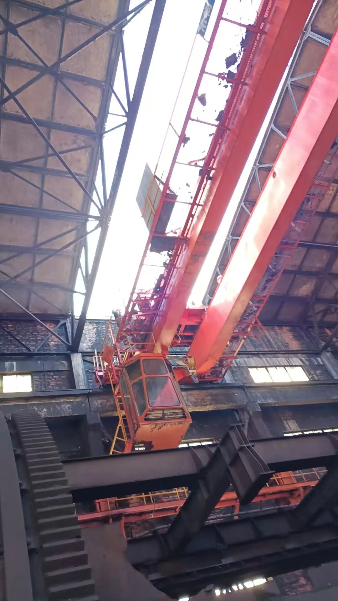 港務(wù)局天車(chē)更換項(xiàng)目